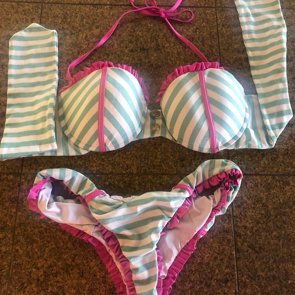 Beach Bunny Bikini Striped Girlie